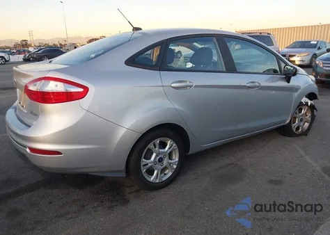 2015 Ford Fiesta Se z USA, uszkodzony, nr VIN 3FADP4BJ6FM152869